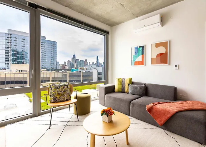 4br Modern Urban Escape Walk To Zoo Lakefront & Red Line Hébergement de vacances