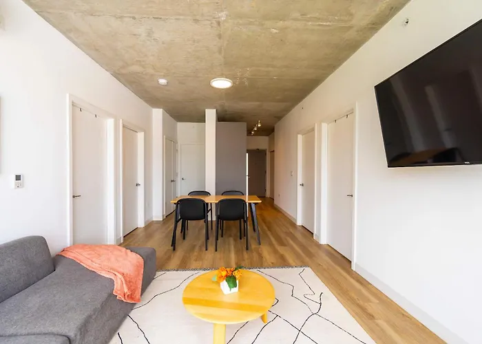 4br Modern Urban Escape Walk To Zoo Lakefront & Red Line Hébergement de vacances *