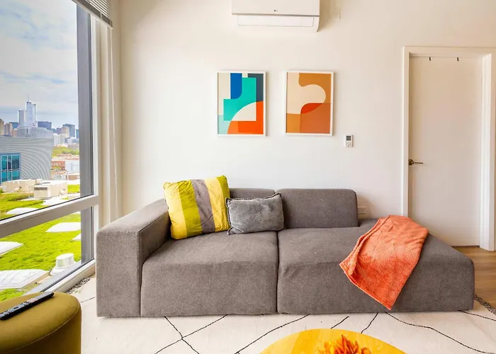 4br Modern Urban Escape Walk To Zoo Lakefront & Red Line Hébergement de vacances Chicago
