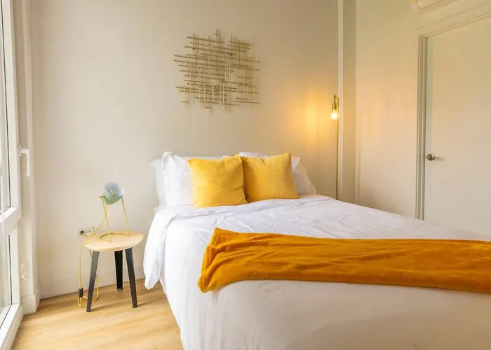 4br Modern Urban Escape Walk To Zoo Lakefront & Red Line Hébergement de vacances
