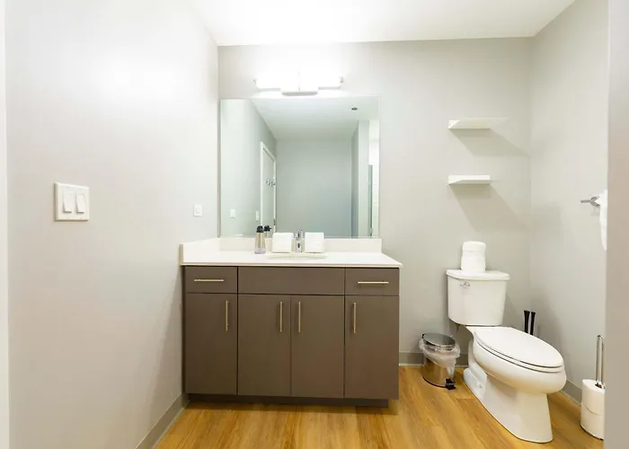 Hébergement de vacances 4br Modern Urban Escape Walk To Zoo Lakefront & Red Line Chicago